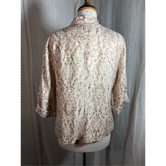 Ruby Rd | Women’s | Blouses | Petite 16 | Rustic Button-Down Blouse - Picture 4 of 5